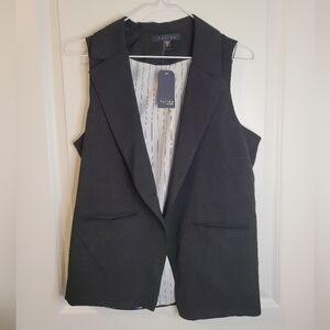 Tullea Black Vest Jacket